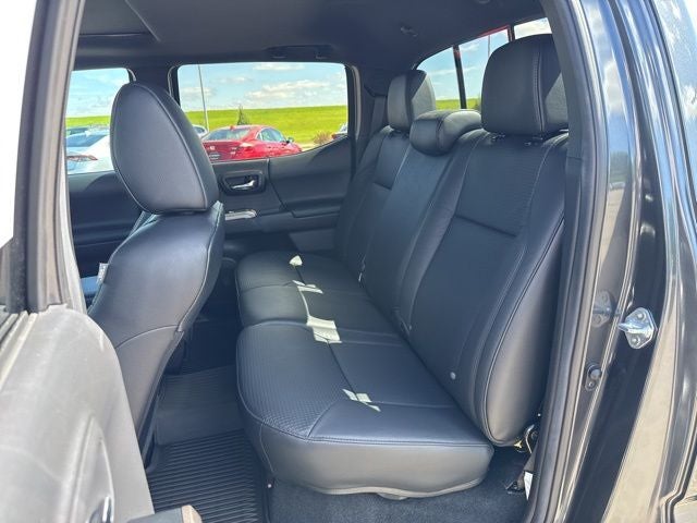 2023 Toyota Tacoma Limited V6