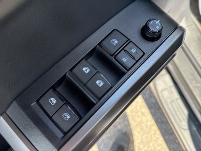 2023 Toyota Tacoma Limited V6