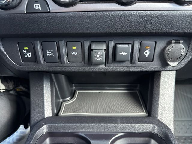 2023 Toyota Tacoma Limited V6