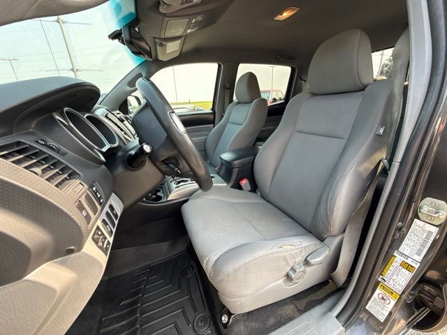 2013 Toyota Tacoma Base V6