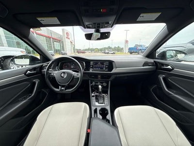2021 Volkswagen Jetta R-Line