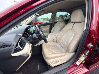 2019 Toyota Camry XLE
