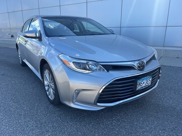 Used 2018 Toyota Avalon Limited with VIN 4T1BK1EB4JU270437 for sale in Mankato, Minnesota
