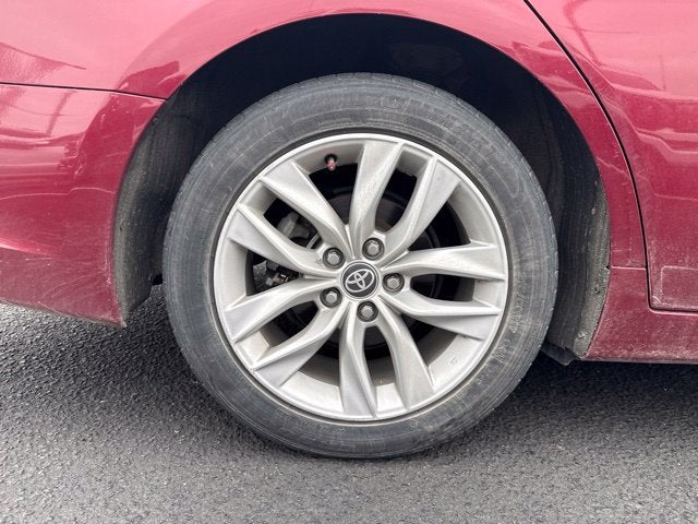 2022 Toyota Avalon XLE