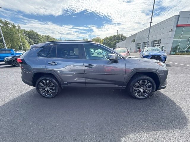 2022 Toyota RAV4 Hybrid XLE Premium