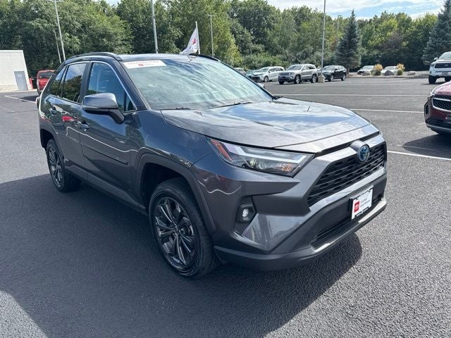 2022 Toyota RAV4 Hybrid XLE Premium