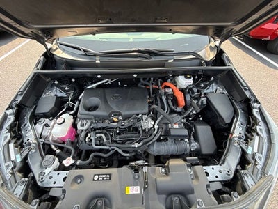 2022 Toyota RAV4 Hybrid XLE