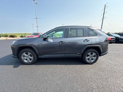 2022 Toyota RAV4 Hybrid XLE