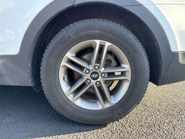 2017 Hyundai Santa Fe Sport 2.4 Base