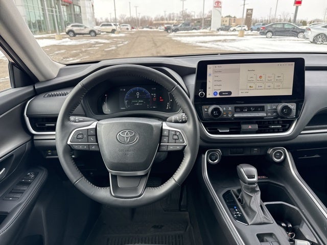 2024 Toyota Grand Highlander XLE