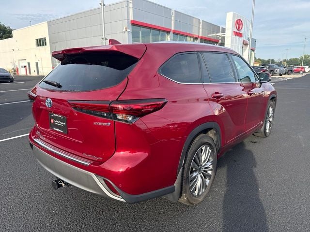 2020 Toyota Highlander Hybrid Platinum