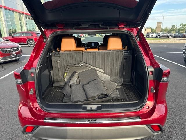 2020 Toyota Highlander Hybrid Platinum