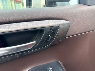 2020 Toyota Highlander Hybrid Platinum