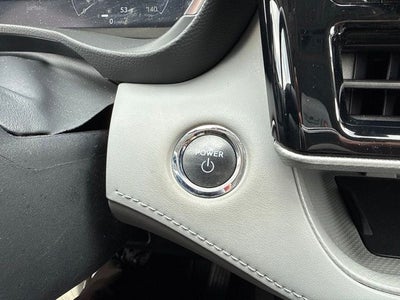 2023 Toyota Highlander Hybrid Platinum