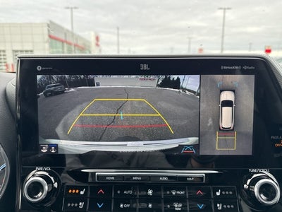 2021 Toyota Highlander Hybrid Platinum