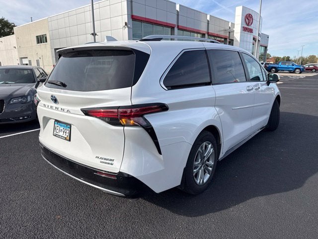 2023 Toyota Sienna Platinum 7 Passenger