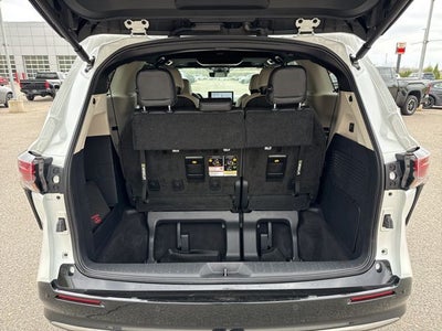 2025 Toyota Sienna Platinum 7 Passenger