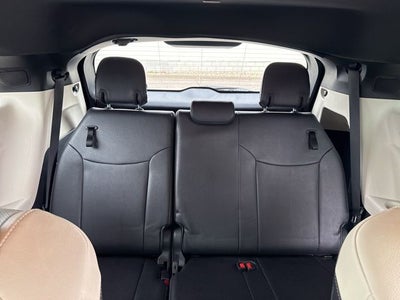 2025 Toyota Sienna Platinum 7 Passenger