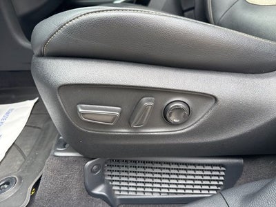 2025 Toyota Sienna Platinum 7 Passenger