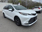 2025 Toyota Sienna Platinum 7 Passenger