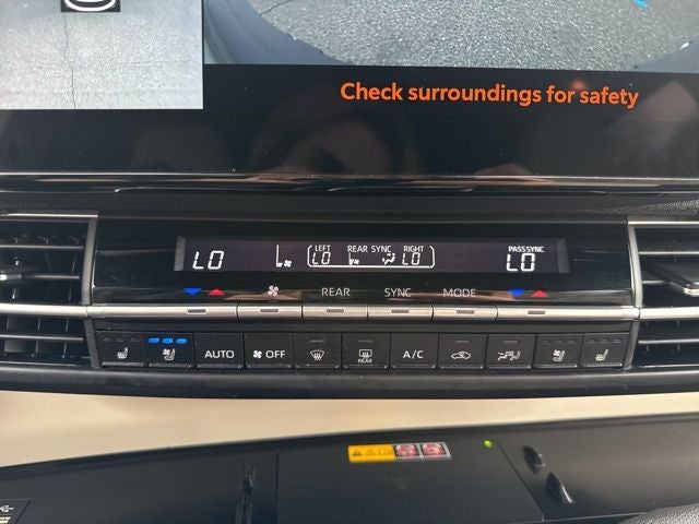 2025 Toyota Sienna Platinum 7 Passenger