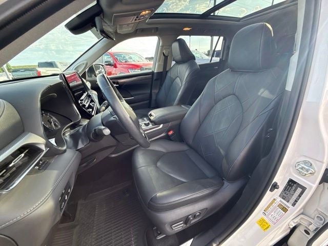 2021 Toyota Highlander Platinum