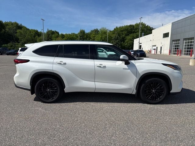 2021 Toyota Highlander Hybrid XLE