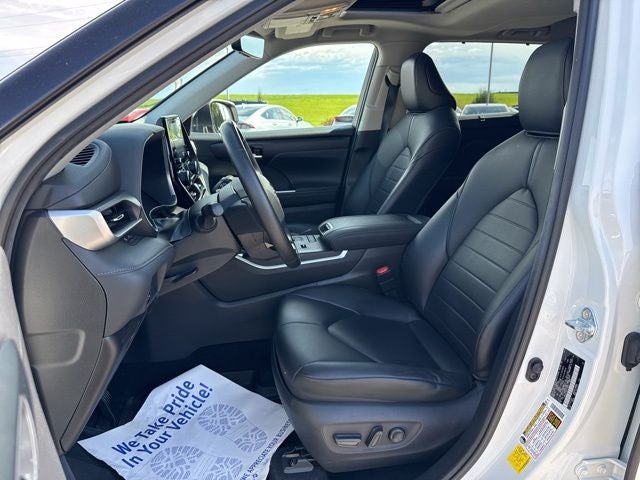 2021 Toyota Highlander Hybrid XLE