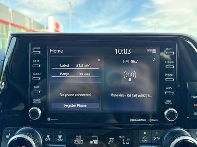 2021 Toyota Highlander Hybrid XLE