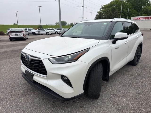 2021 Toyota Highlander Hybrid XLE