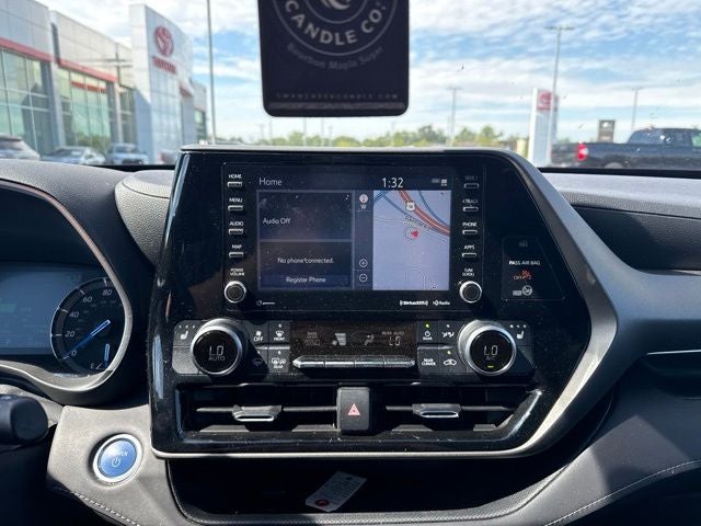 2020 Toyota Highlander Hybrid XLE