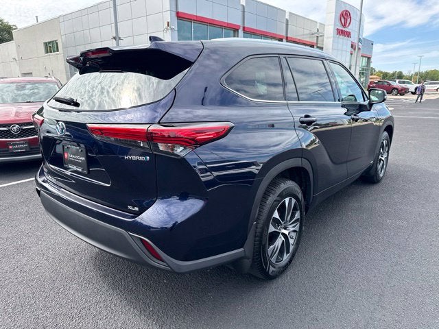 2020 Toyota Highlander Hybrid XLE