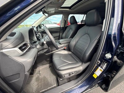 2020 Toyota Highlander Hybrid XLE