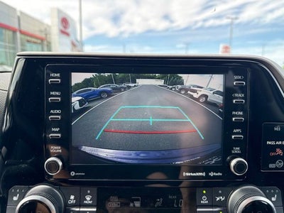 2020 Toyota Highlander Hybrid XLE