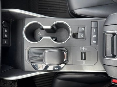 2020 Toyota Highlander Hybrid XLE