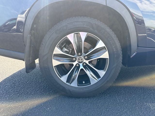 2020 Toyota Highlander Hybrid XLE