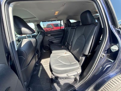 2020 Toyota Highlander Hybrid XLE