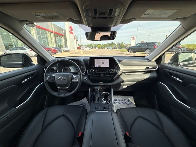 2024 Toyota Highlander Hybrid XLE
