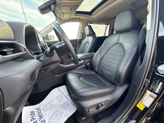 2024 Toyota Highlander Hybrid XLE