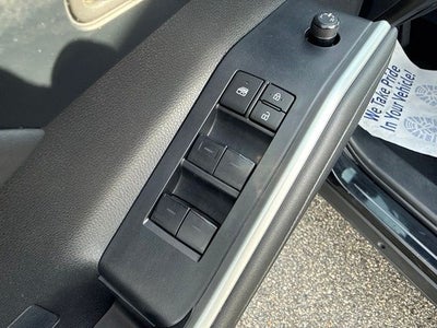 2024 Toyota Highlander Hybrid XLE