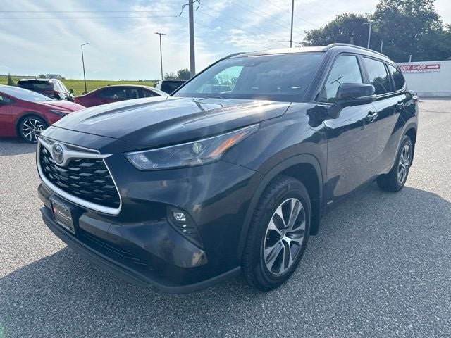 2024 Toyota Highlander Hybrid XLE