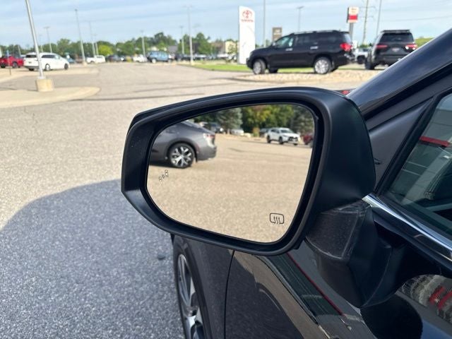 2024 Toyota Highlander Hybrid XLE
