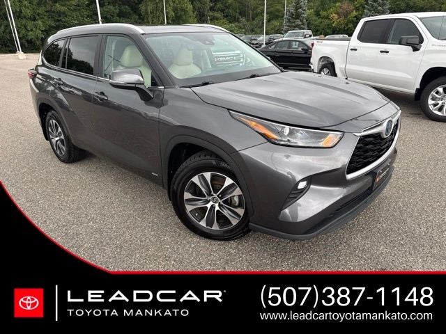 2024 Toyota Highlander Hybrid XLE