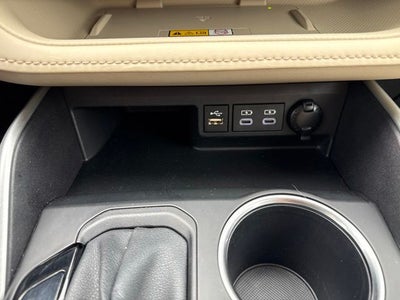 2024 Toyota Highlander Hybrid XLE