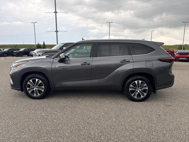 2024 Toyota Highlander Hybrid XLE