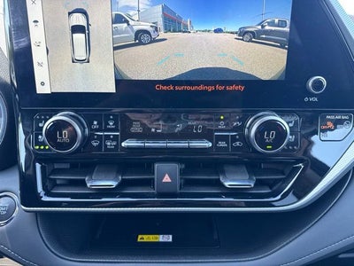2023 Toyota Highlander Platinum
