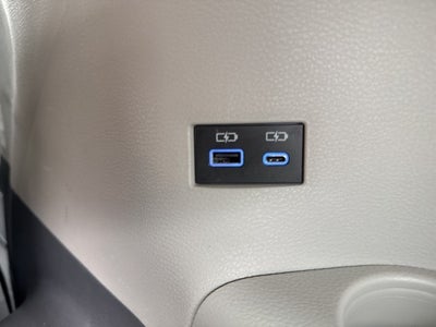 2024 Toyota Sienna LE 8 Passenger