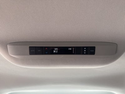 2024 Toyota Sienna LE 8 Passenger