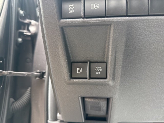 2024 Toyota Sienna LE 8 Passenger