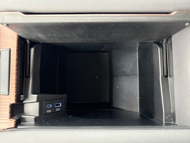 2024 Toyota Sienna LE 8 Passenger